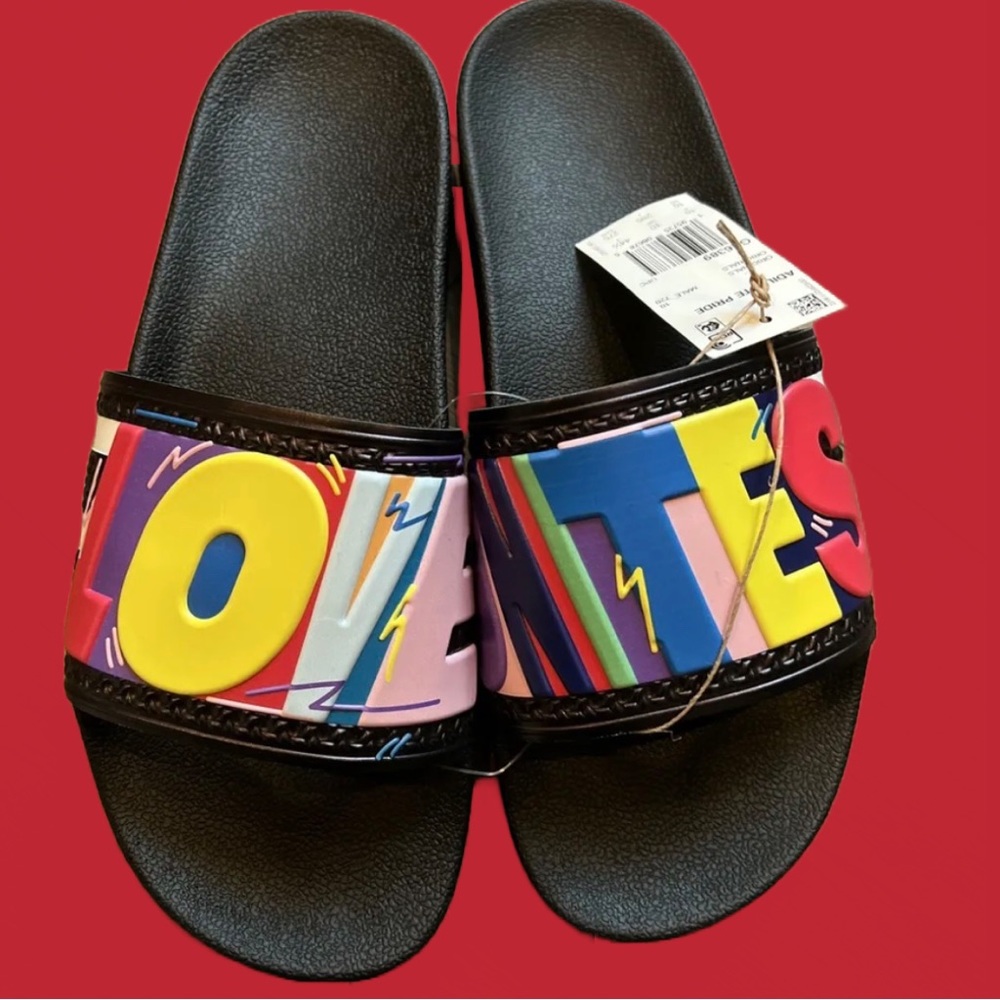 Mens ADIDAS X KRIS ANDREW SMALL Pride Adilette Pride Slide Sandals GX638…